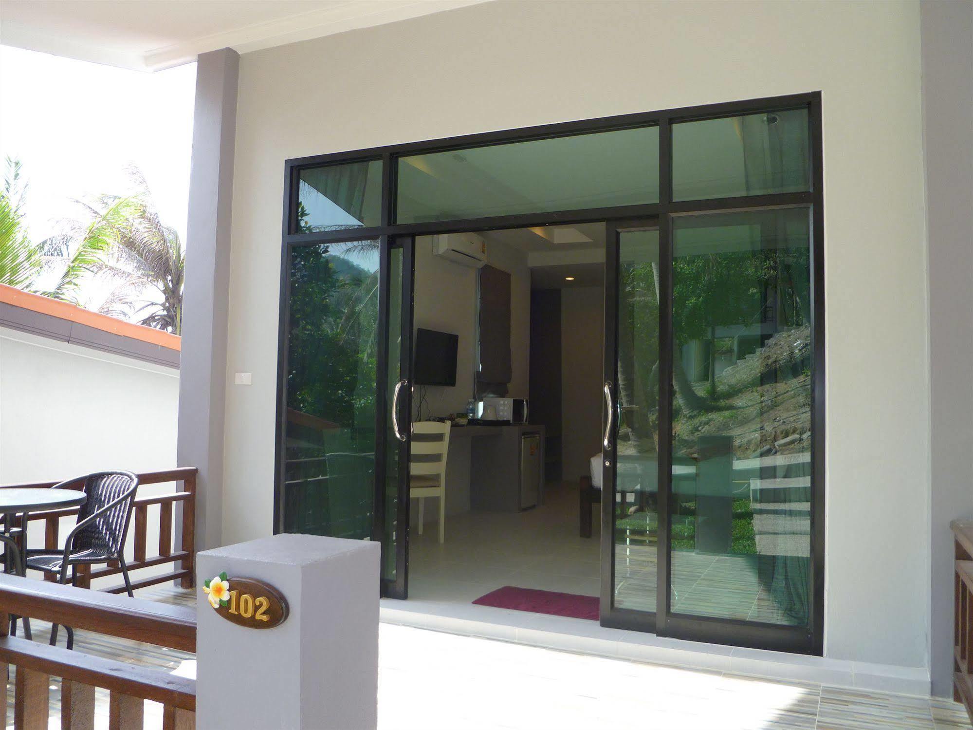 Sun Moon Star Resort Koh Phangan Haad Yao Exterior foto